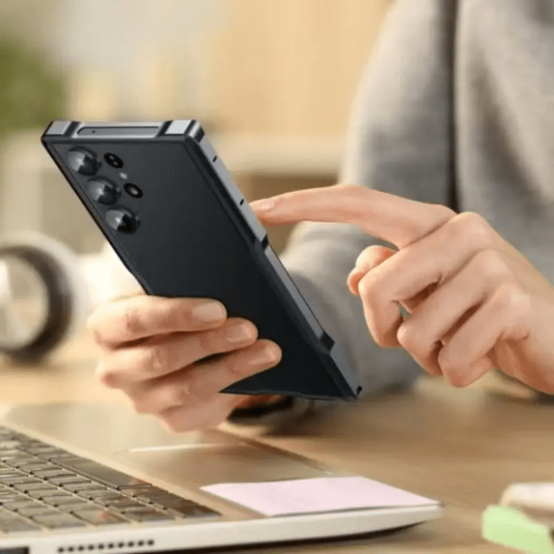SteelCore Ultra – Aluminum Alloy Rugged Frame Case