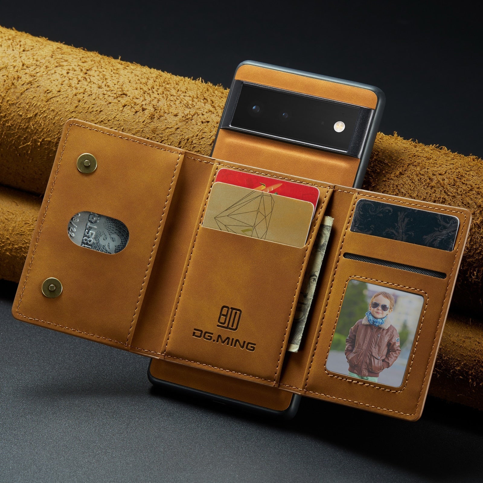 2 In 1 Detachable Card Pocket Magnetic Wallet Case for Google Pixel 7 Series - Odin case